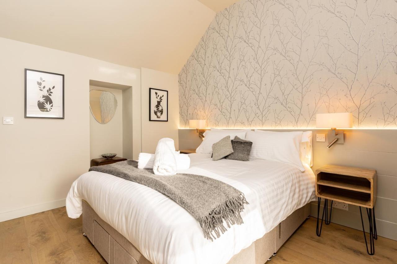 The Roost On Rock Road Hotell Barry Exteriör bild
